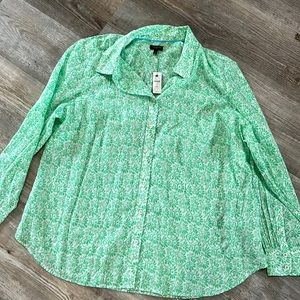 New never worn light weight